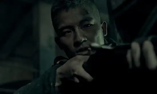 八佰血肉横飞难掩少年明媚三小鲜肉拼演技张俊一成亮点