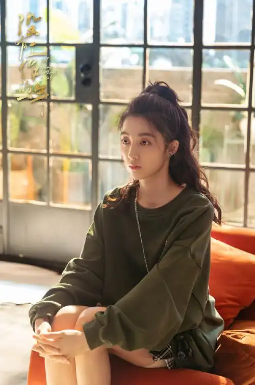 超话7815#万鹏没有工作的一年#不定时掉落61小雨@万鹏er剧照,你