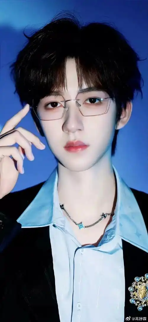 贺峻霖##青年主持人贺峻霖##和贺峻霖赏月过中秋##贺峻霖元梦之星初