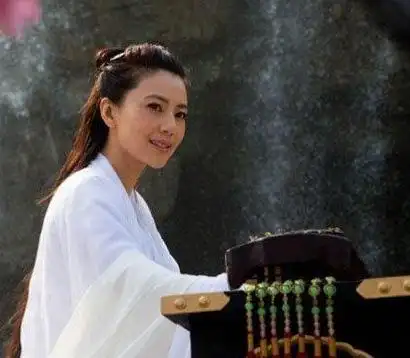 电视剧天龙八部谁会用琴