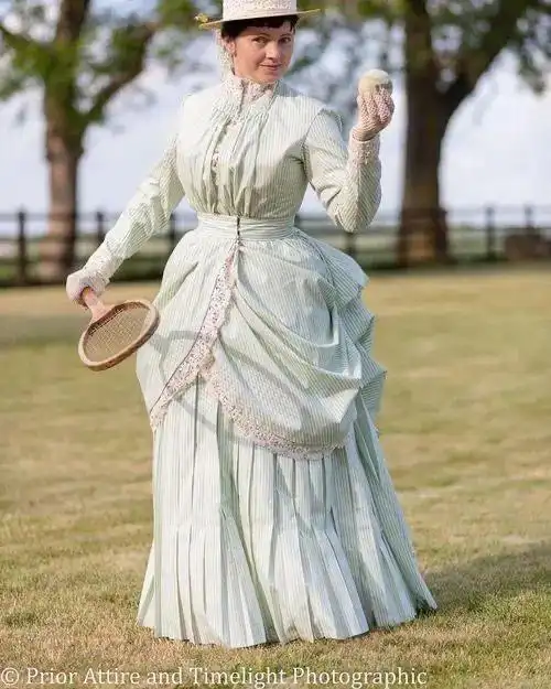 18,19世纪欧洲贵妇奢华服饰,让现代人瞬间低到尘埃里