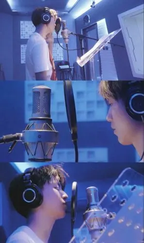 王俊凯三格壁纸呦