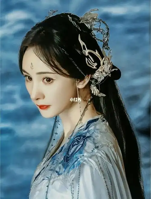 杨幂古装美图小蜜蜂集合