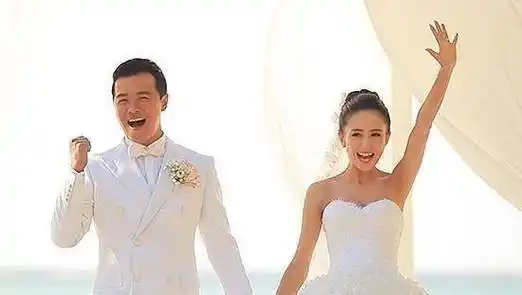 陈思诚教会了佟丽娅成长现在的丫丫越发美丽