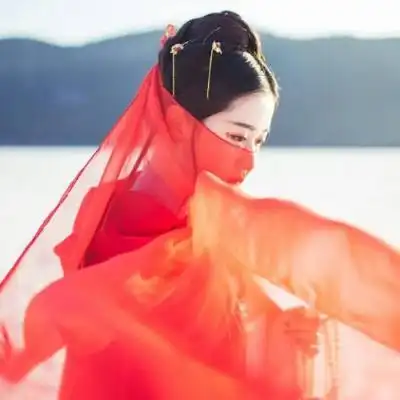红衣古风真人头像高清好看的伤感古装红衣女生
