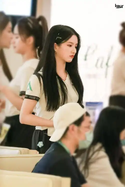 创造营2020|刘些宁 cr.irdescent_刘些宁