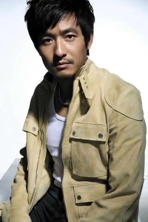 郭晓冬塑造角色深入民心迅速走红,成为内地一线男演员的郭晓冬佳作不