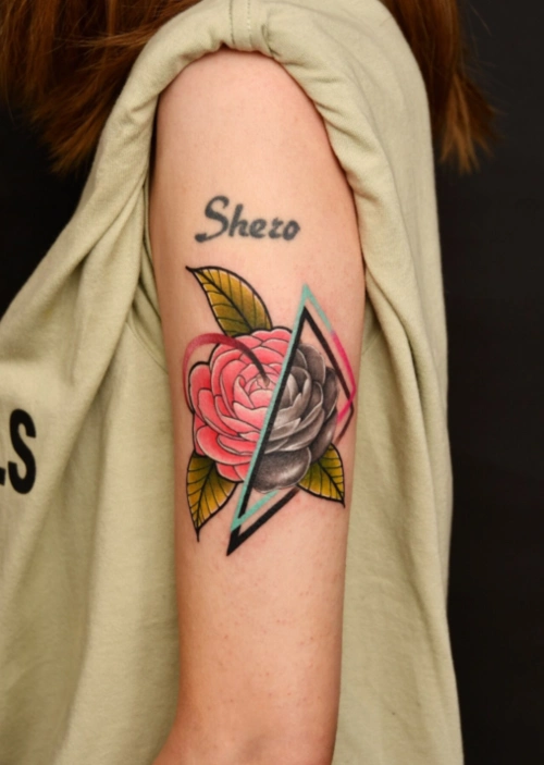 山茶花纹身图案女适合女生纹的山茶花设计5