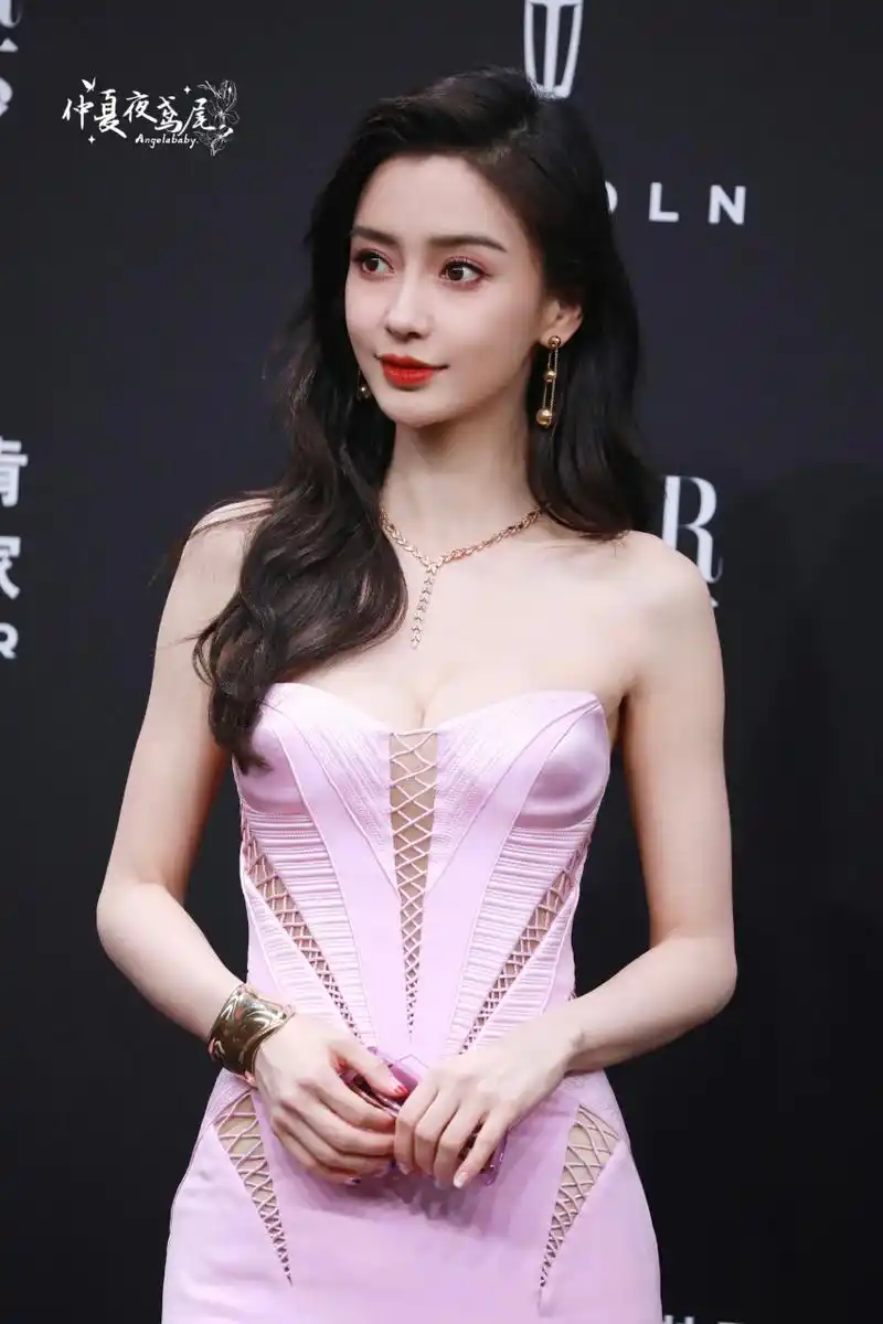 杨颖 angelababy时尚芭莎红毯美图,美到心里去了