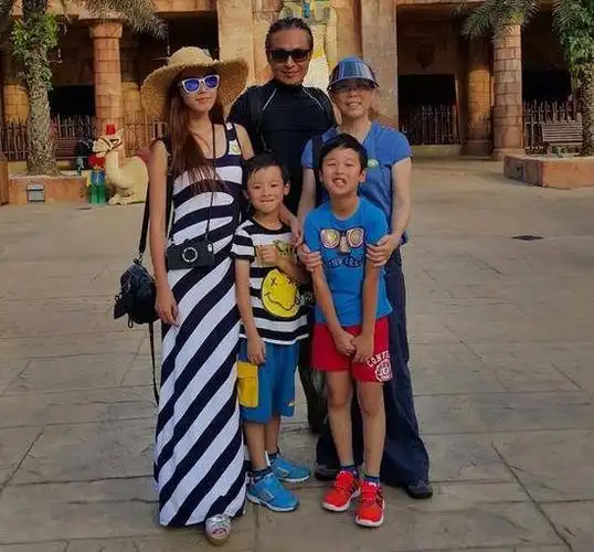 吴佳尼首回应离婚:支持马景涛决定 以后还是家人朋友