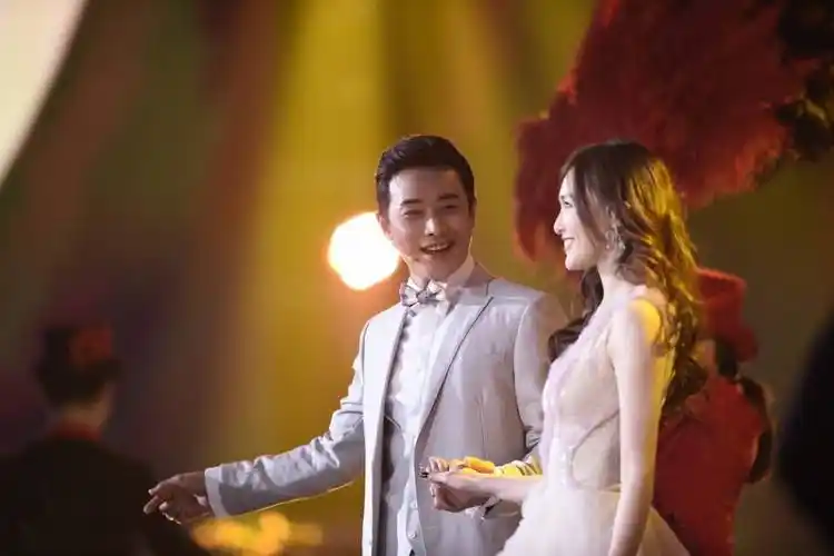 李曼是罗晋的前女友吗 李曼为什么甩了罗晋