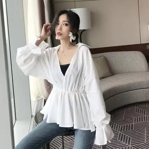 秋装2018新款女装时尚百搭chic慵懒设计感上衣漏锁骨抽绳白衬衫女