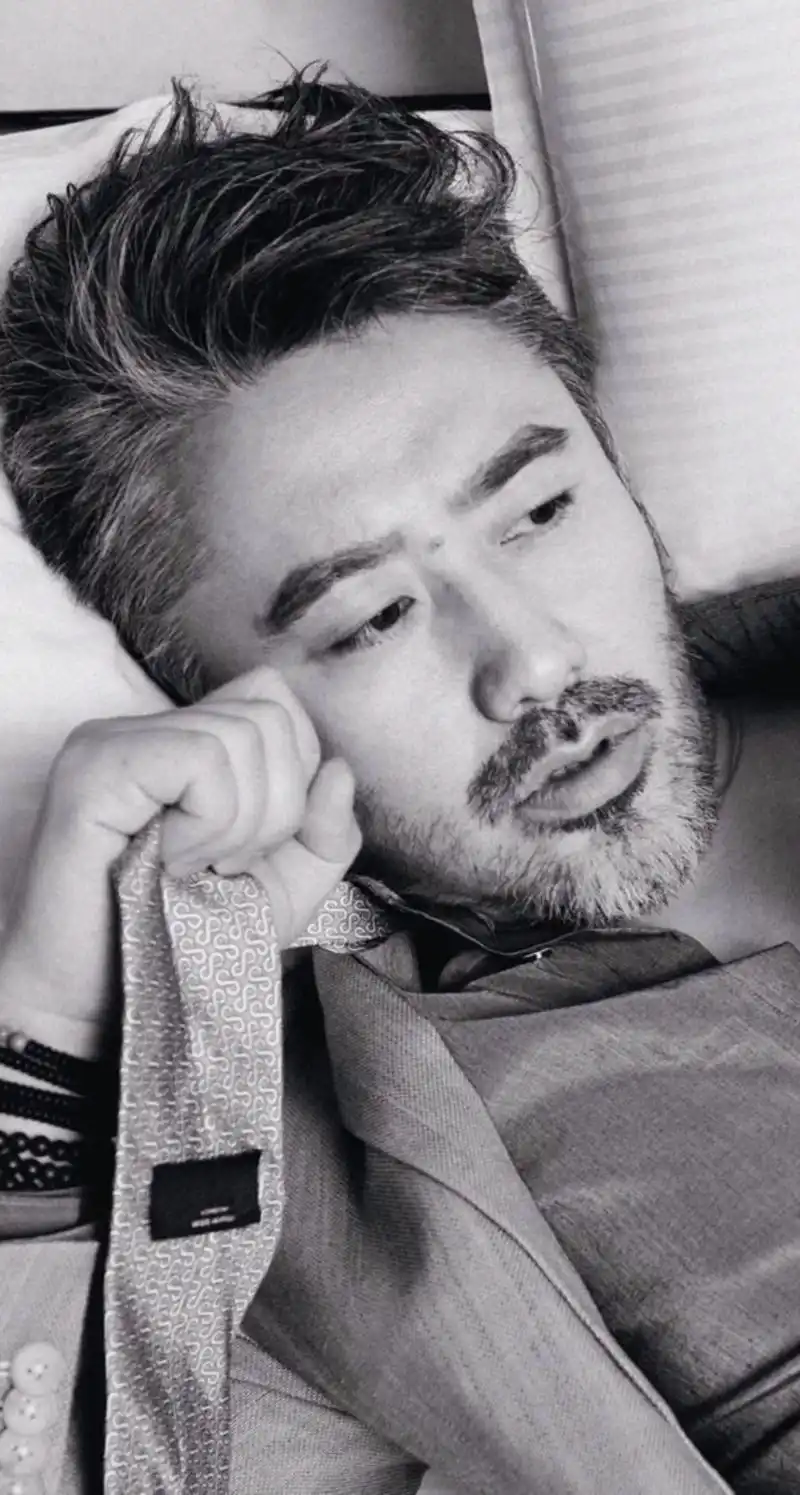 【午夜男朋友】吴秀波 iphone 壁纸