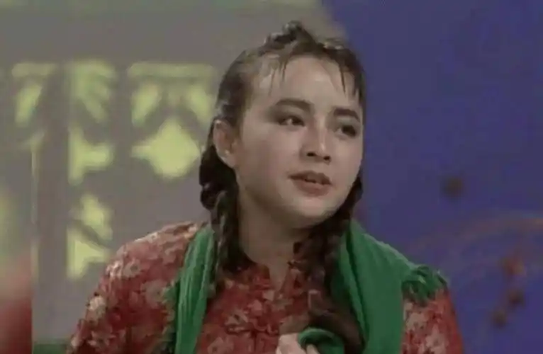 原创被大妈形象绑架的宋丹丹25岁剧照流出也曾是甜美小仙女