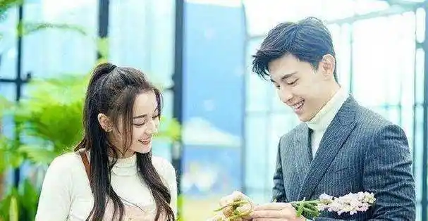 热巴有没有参加《我们相爱吧》?网友直呼他"在一起"!_演技_邓伦_作品