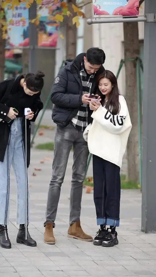 看来190的都和160的在一起了,剩下170的女生尴尬了