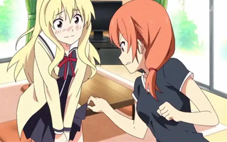 盘点 动漫中的花式掀裙子