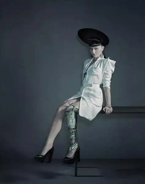 原来3d打印能够用来创造如此酷炫的假肢!