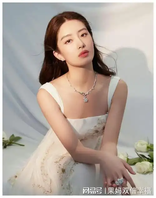 杨采钰鲜为人知的故事