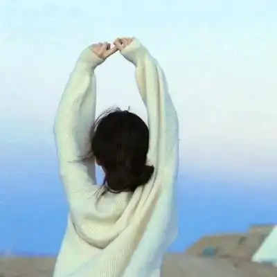 高级感背影头像女 超火的超好看背影头像女_女生头像_头像屋