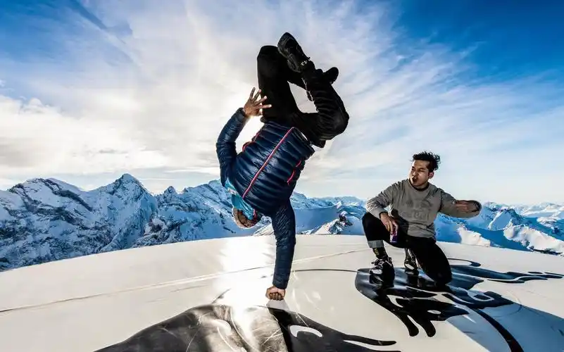 【breaking】2018红牛街舞大赛世界总决赛全程_哔哩哔哩 (゜-゜)つロ