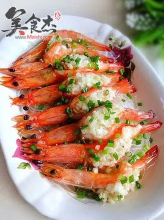 蒜蓉粉丝蒸大虾的做法_蒜蓉粉丝蒸大虾怎么做_啈冨の菋檤_美食杰