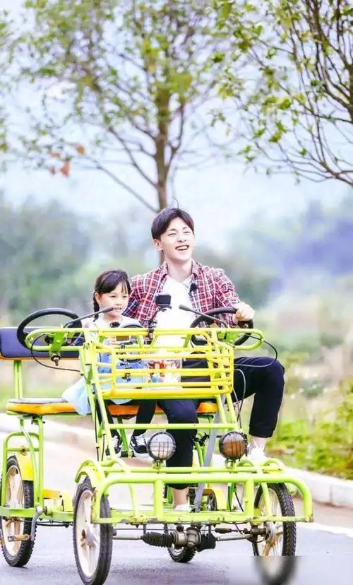 邓伦李沁确定主演冬日焰火俩人恋情曝光