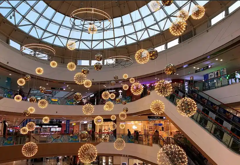 商场中庭吊饰,商场中庭吊挂,酒店中庭吊饰工厂选蚂蚁美陈