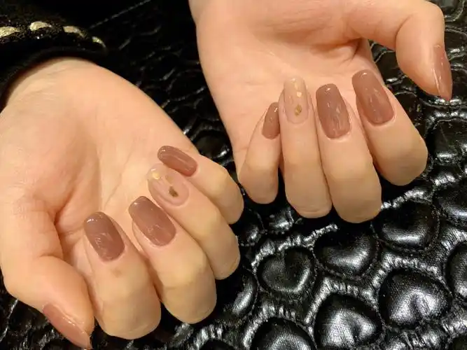 奶咖色美甲#美甲  #ins美甲  #美甲分享  #日式美甲