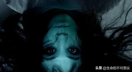 爱因斯坦对鬼的解释对鬼的解释