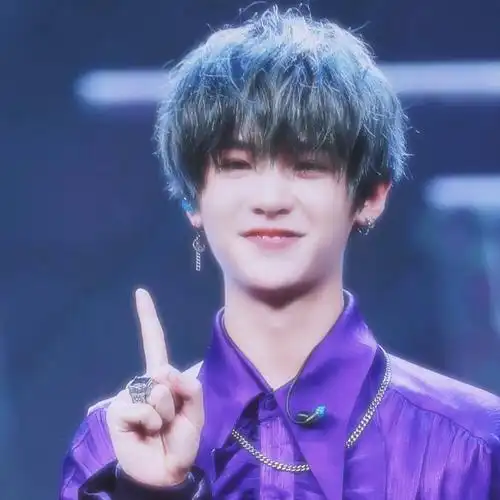 头像justin男头爱豆黄明昊赞评论更多