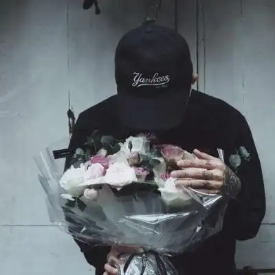 男生头像 见花如面?022是多么温柔的男孩子啊