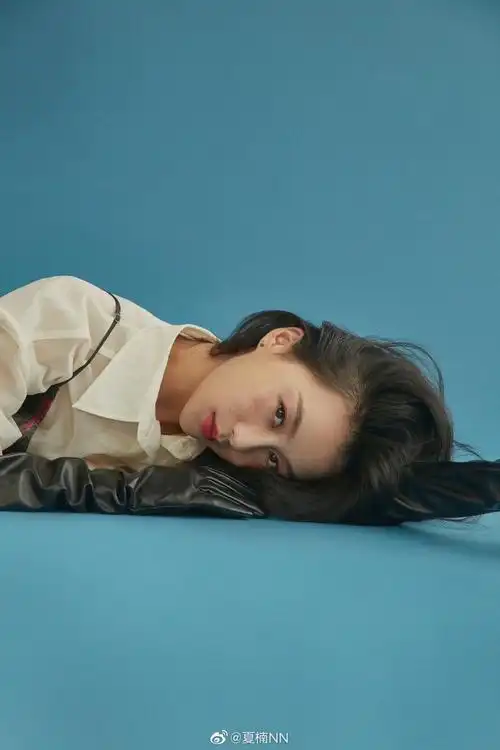 美少女明星 夏楠 的图集