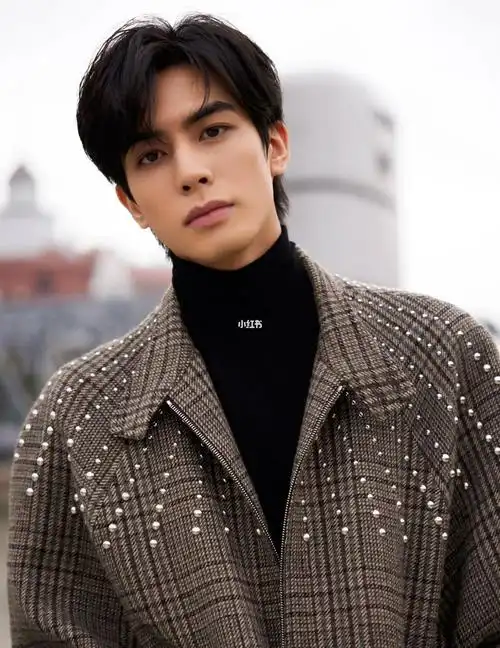 宋威龙70boydoll2022男装系列