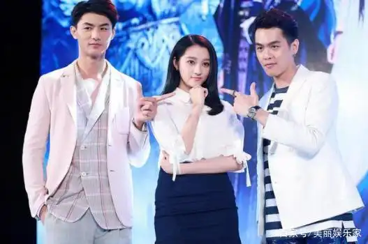 关晓彤合作的男星前三位评价高第四个很般配第五是真爱