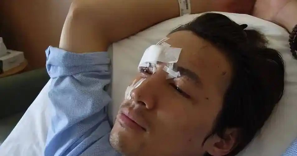 40岁胡歌现状:不爱不婚,他怎么了?_薛佳凝_事业_剧中