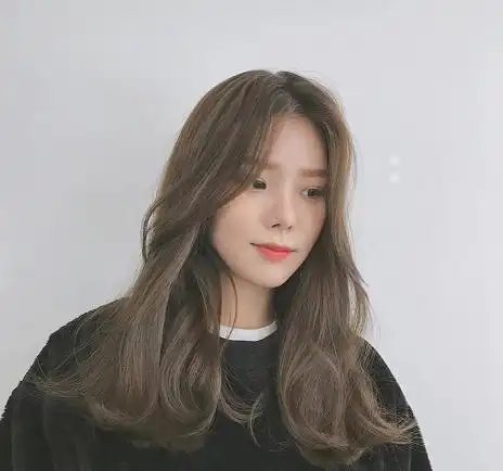 建议女生:洗完头发后多做这简单一步,让你秀发蓬松柔顺显气质!