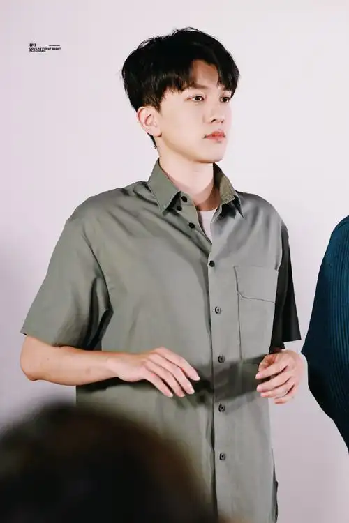 赵英博超话99#愚人节站姐团建#    -45020952505151