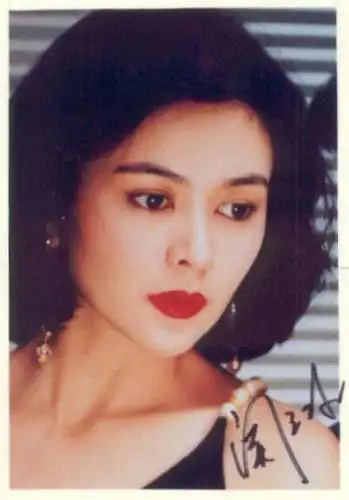 关之琳.女人味十足.