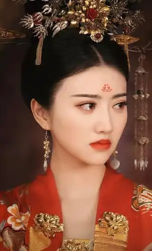 古装剧里的红色嫁衣,配上高颜值的女明星,你最爱哪一套?