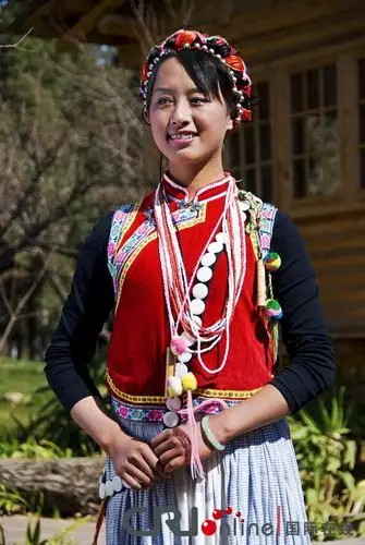 "少数民族服饰大观"图片系列:怒族与傈僳族服饰(高清组图)-民族教育