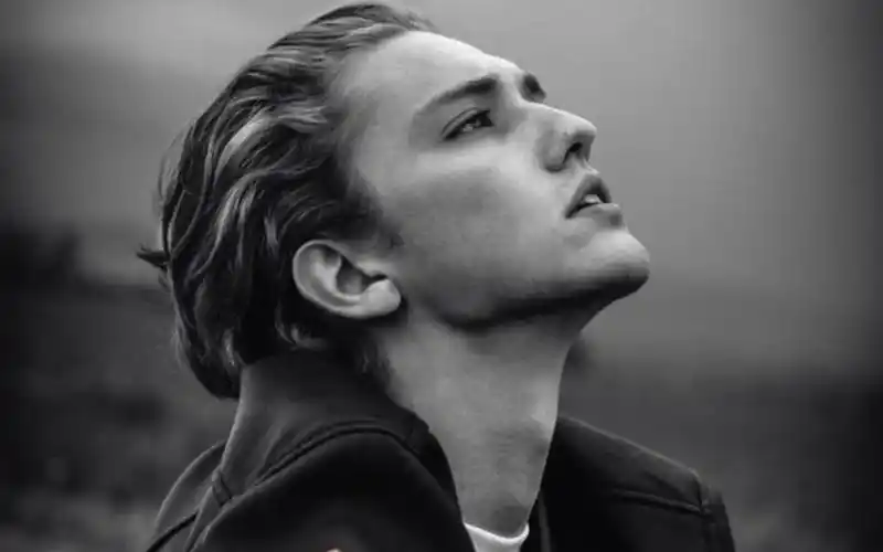 美男芭蕾王子 julian mackay 第一弹!