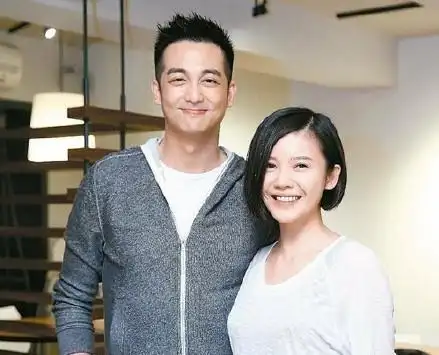 杨子姗宣布结婚 晒与老公吴中天恩爱照虐单身汪