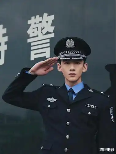 端水大师上线!白敬亭发文告别邢克垒徐坦,演技代入感强网友不舍