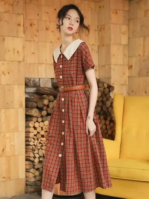 小个子女孩夏季穿搭,推荐"裙子不能太短",可以彰显气质