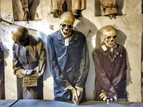 意大利地下僵尸墓穴:世界最恐怖的景点之一,你敢进吗?