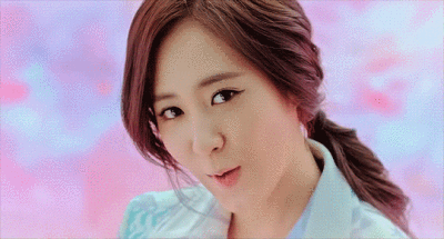 少女时代权侑莉,图源汤不热