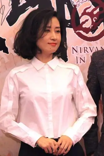 刘敏涛真的不漂亮,没有了聚光灯和修图,眼袋严重很显苍老!