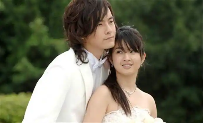 郑元畅林依晨十年之约是什么 两人为什么没有在一起