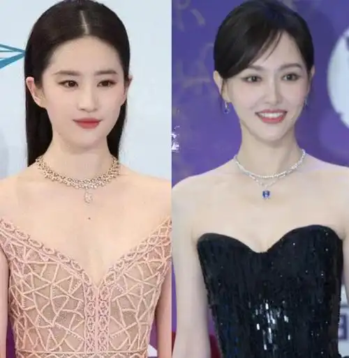 刘亦菲唐嫣合照